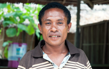 Benny Mambrasar - Waigeo Bird of Paradise guide