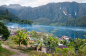 Warsambin village on the channel into Teluk Mayalibit