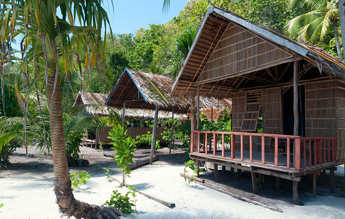 Intum Homestay Raja Ampat Accommodation At Kri Island - 