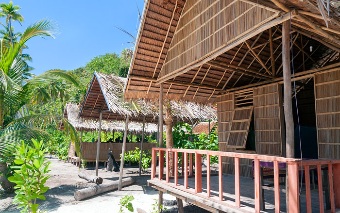 Intum Homestay Raja Ampat Accommodation At Kri Island - 
