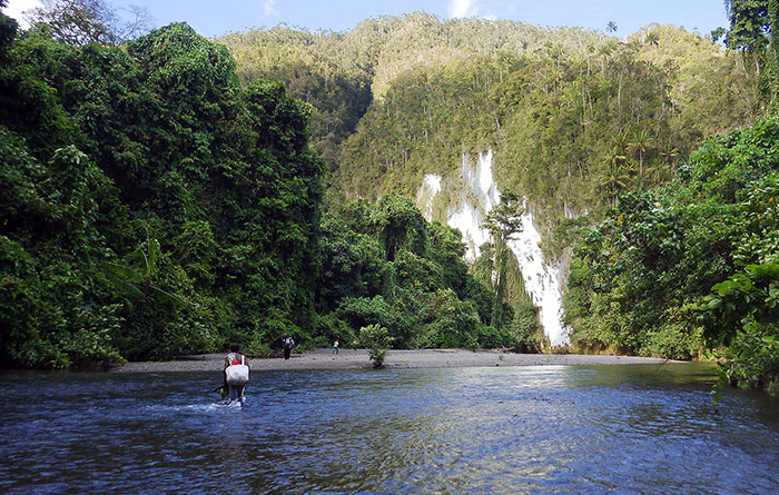 Raja Ampat trekking