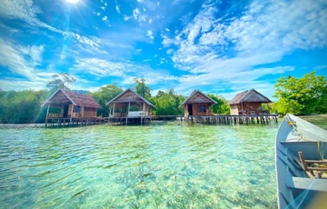 Senja Homestay, Pulau Pam, Raja Ampat