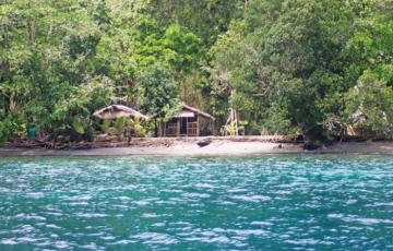 Tanjung Karang Homestay, Batanta, Raja Ampat