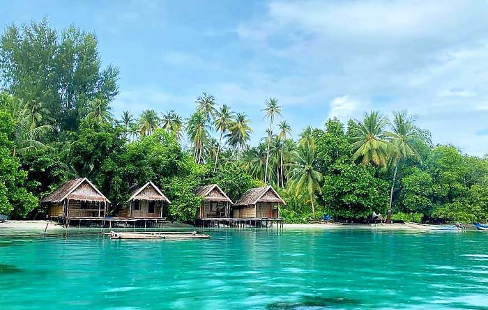 Merpati Homestay, Pulau Merpati, Raja Ampat
